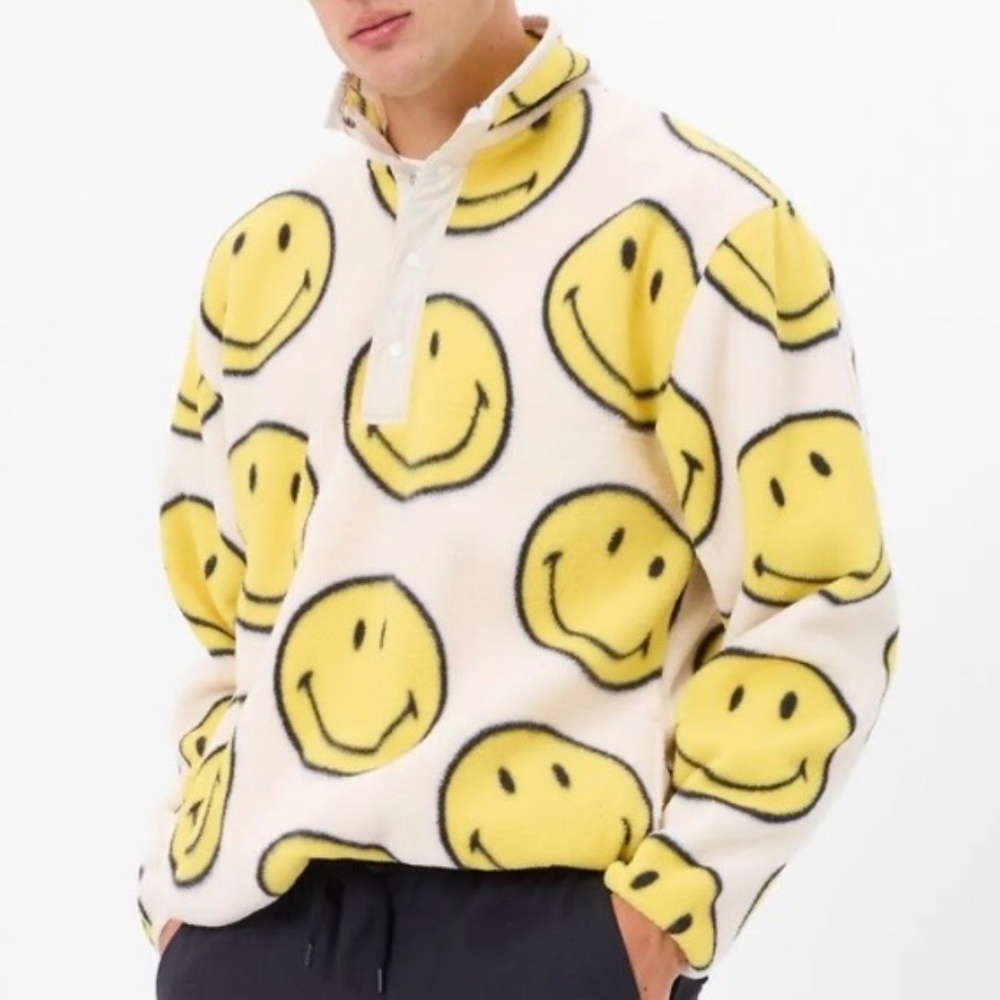 GAP x Smiley All Over Smiley Face Fleece Pullover Sweatshirt Jacket - Small NWOT